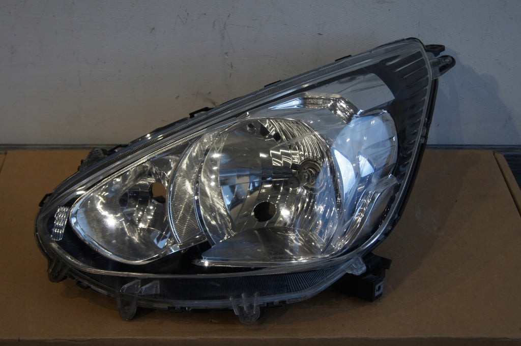 Frontscheinwerfer Ford Fiesta I Space Star Ein Stück (Rechts oder Links) SCH7261524659zr