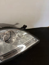 Laden Sie das Bild in den Galerie-Viewer, Frontscheinwerfer Mercedes-Benz W164 A1648205661 Xenon Rechts Headlight SCH8200186819ld
