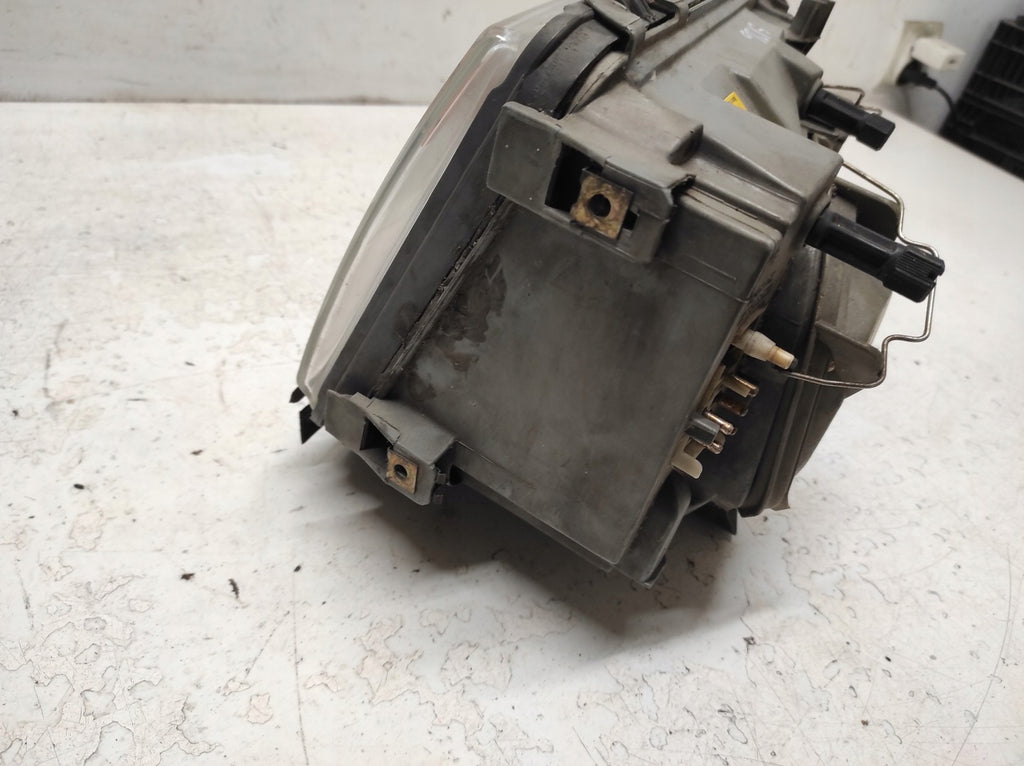 Frontscheinwerfer Mercedes-Benz W124 Links Scheinwerfer Headlight SCH6861105065zc