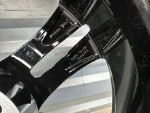 Laden Sie das Bild in den Galerie-Viewer, 1x Alufelge 20 Zoll KBA47259 Audi Rim Wheel FEL7265466218dl