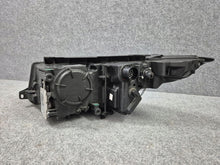 Laden Sie das Bild in den Galerie-Viewer, Frontscheinwerfer Land Rover Range Evoque GJ3M-13W029-BA Xenon Rechts Headlight SCH9647552826je
