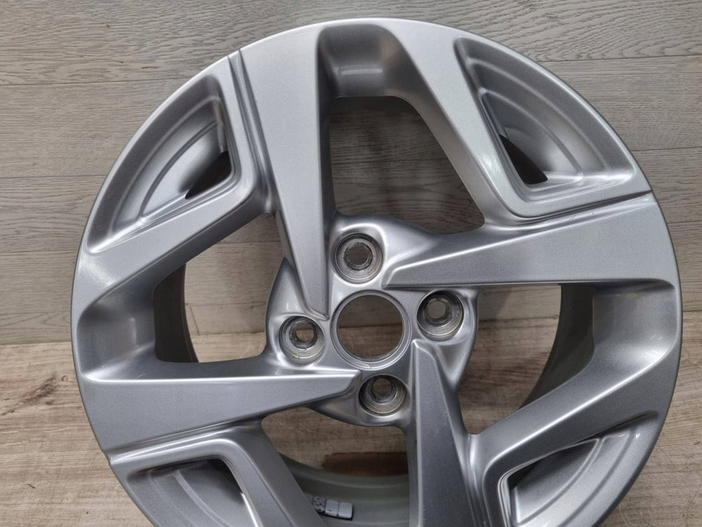 1x Alufelge 15 Zoll 6.0" 4x100 48ET Glanz Silber 52910-K7100 Hyundai I10 I20 FEL1394508324gc