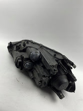 Laden Sie das Bild in den Galerie-Viewer, Frontscheinwerfer VW Touran 5TB941005A Ein Stück (Rechts oder Links) Headlight