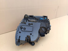 Load image into Gallery viewer, Frontscheinwerfer Mercedes-Benz W206 A2069068003 LED Rechts Headlight SCH2151393285tg