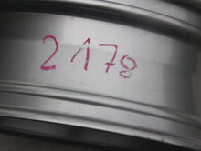 Load image into Gallery viewer, 1x Alufelge 15 Zoll 6.0&quot; 5x100 38ET Glanz Silber 6C0601025 VW 16 Rim Wheel