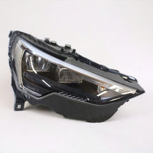 Laden Sie das Bild in den Galerie-Viewer, Frontscheinwerfer Audi Q3 83A941012 Laser Rechts Scheinwerfer Headlight