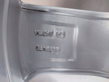 Laden Sie das Bild in den Galerie-Viewer, 1x Alufelge 17 Zoll 7.5&quot; 5x112 49ET Glanz Silber 5G0601025BG VW Golf Vii