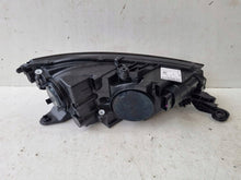 Load image into Gallery viewer, Frontscheinwerfer Skoda Fabia III 6V1941015D Links Scheinwerfer Headlight