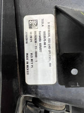 Laden Sie das Bild in den Galerie-Viewer, Frontscheinwerfer Tesla S 105357500C Rechts Scheinwerfer Headlight