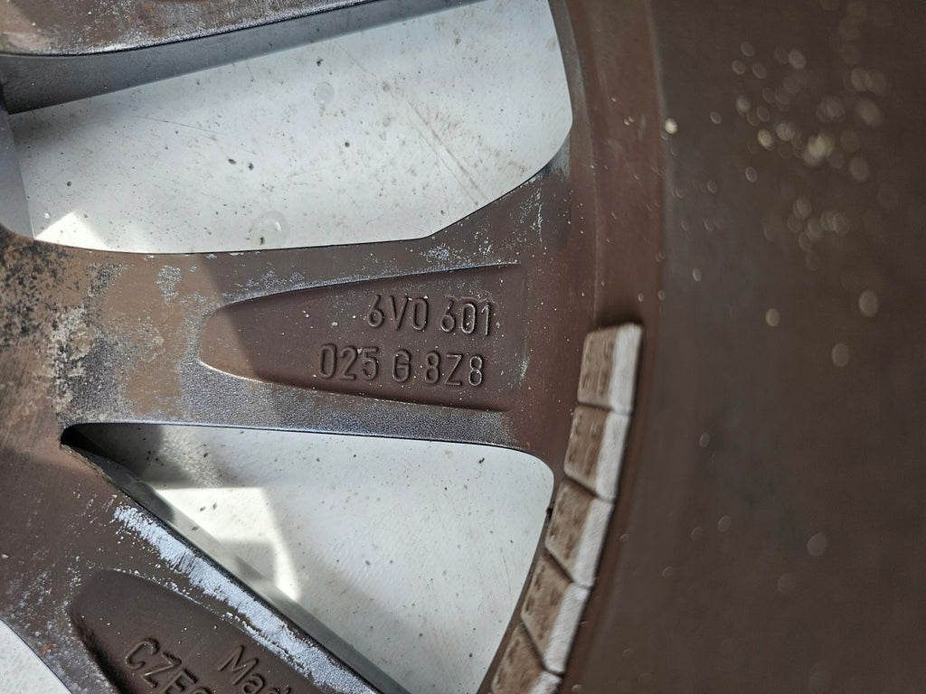 1x Alufelge 16 Zoll 7.0" 5x100 46ET Glanz Schwarz 6V0601025G Skoda Fabia Iii FEL6841272393vt