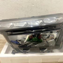 Frontscheinwerfer Skoda Kamiq 566941015H 658941015B LED FALSE Headlight SCH7706298022lm