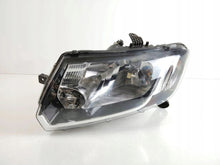 Laden Sie das Bild in den Galerie-Viewer, Frontscheinwerfer Dacia Sandero 260608494R FALSE Scheinwerfer Headlight SCH9994062384ml