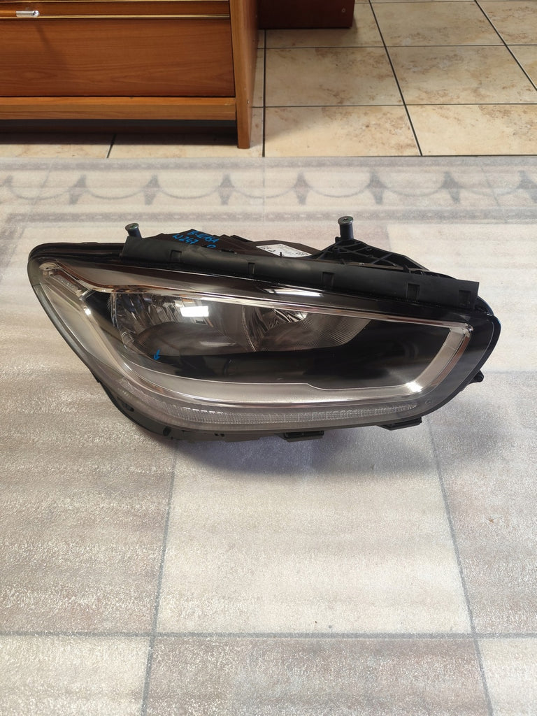 Frontscheinwerfer Mercedes-Benz W247 W246 A2479067600 Rechts Headlight SCH4055523311sw