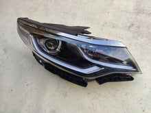 Laden Sie das Bild in den Galerie-Viewer, Frontscheinwerfer Kia Optima 92102D4520 Rechts Scheinwerfer Headlight SCH7175448013lz