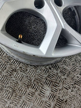 Laden Sie das Bild in den Galerie-Viewer, 1x Alufelge 17 Zoll 403006PA1A Nissan Juke Rim Wheel FEL4451414191ps
