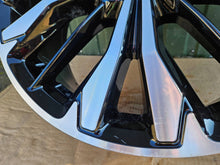 Load image into Gallery viewer, 1x Alufelge 19 Zoll LV4CP2A Ford Kuga Iii Rim Wheel FEL6317876784sb
