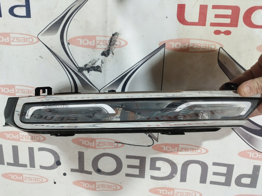 Frontscheinwerfer Citroën C5 Aircross 9816947680 LED Links Headlight