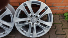 Laden Sie das Bild in den Galerie-Viewer, 4x Alufelge 17 Zoll 7.5" 5x112 47ET A2044017502 Mercedes-Benz Rim Wheel FEL5022413387ro