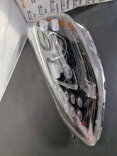 Laden Sie das Bild in den Galerie-Viewer, Frontscheinwerfer Kia Sportage IV 92101F1500 Links Scheinwerfer Headlight SCH4567424438lz