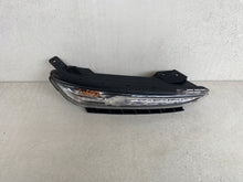 Load image into Gallery viewer, Frontscheinwerfer Hyundai Kona 92208J9000 Rechts Scheinwerfer Headlight SCH2896283764fv