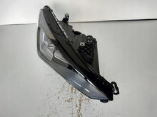 Laden Sie das Bild in den Galerie-Viewer, Frontscheinwerfer Seat Leon 5FB941006D 90188482 Full LED Rechts Headlight