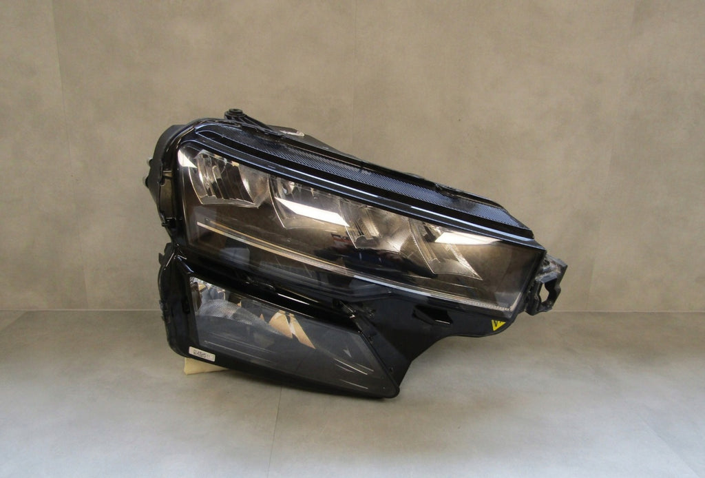 Frontscheinwerfer Skoda Karoq 57B941010 LED Rechts Scheinwerfer Headlight SCH5263487484op