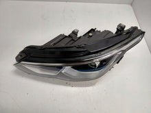 Laden Sie das Bild in den Galerie-Viewer, Frontscheinwerfer VW Golf VIII Links Scheinwerfer Headlight SCH9446053464ex