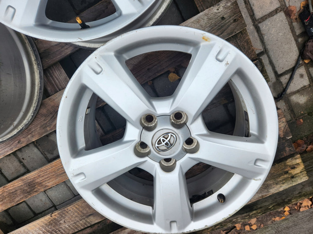 1x Alufelge 17 Zoll 7.0" 5x114.3 45ET Toyota Rim Wheel