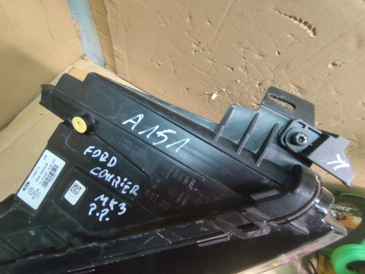 Frontscheinwerfer Ford Courier R2X613W029CE Rechts Scheinwerfer Headlight SCH1736835596lh