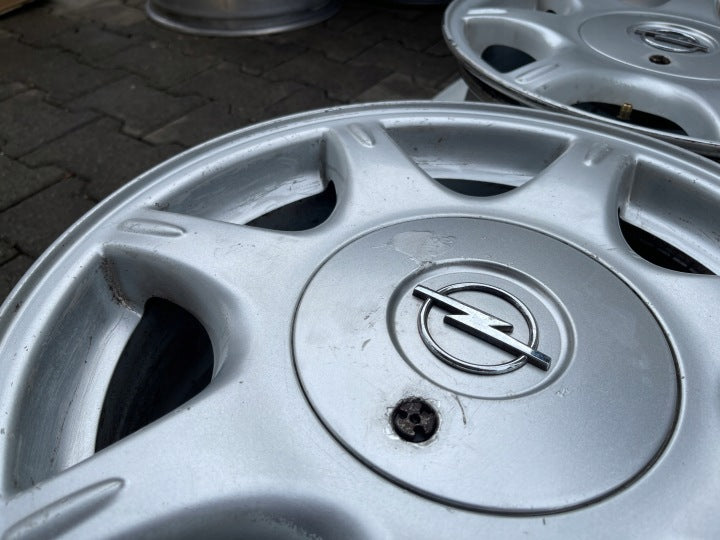 4x Alufelge 16 Zoll 7.0" 5x110 39ET Opel Rim Wheel FEL9074626921aq