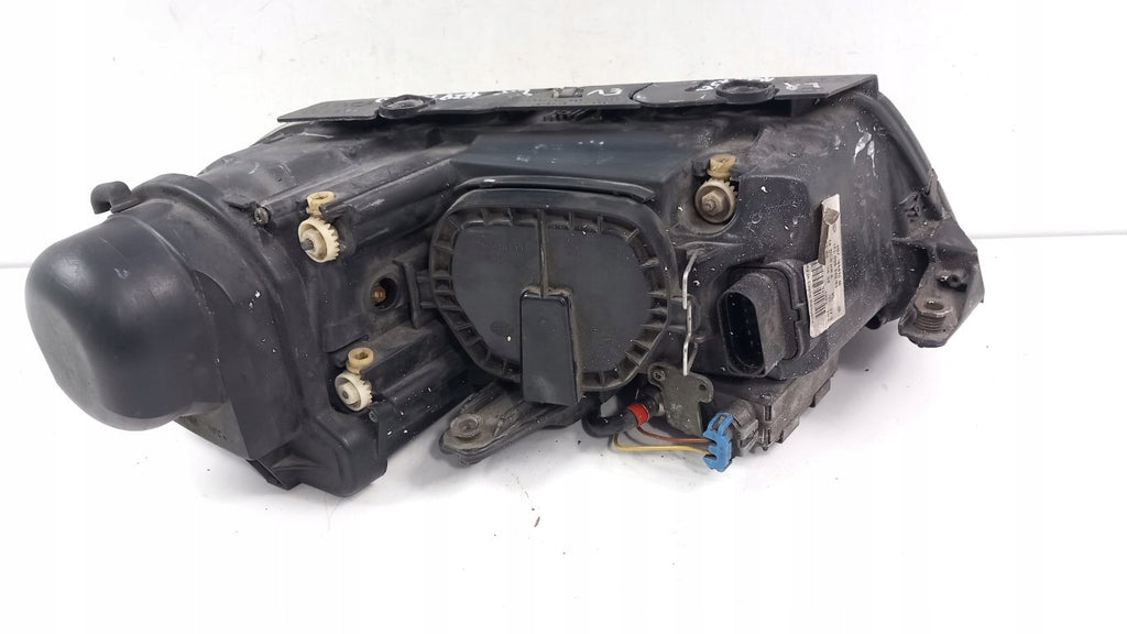 Frontscheinwerfer Audi A4 B5 B6 Passat Xenon Ein Stück (Rechts oder Links) SCH6935086218uv