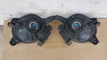 Laden Sie das Bild in den Galerie-Viewer, Frontscheinwerfer Hyundai I10 92201-B 92202-B Ein Satz Scheinwerfer Headlight SCH6101284866vl