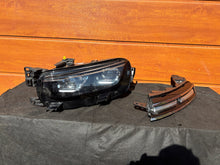 Laden Sie das Bild in den Galerie-Viewer, Frontscheinwerfer Citroën C5 Aircross 9816925580 Links Scheinwerfer Headlight SCH3220803508dh
