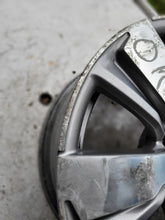 Load image into Gallery viewer, 1x Alufelge 16 Zoll 6.5&quot; 4x108 20ET Glanz Grau 9813557977 Peugeot Rim Wheel