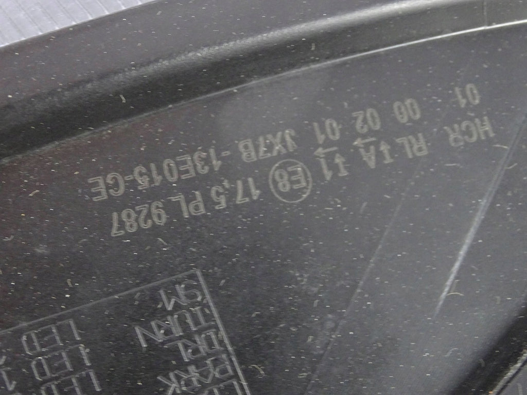 Frontscheinwerfer Ford Focus JX7B-13E015-CE LED Ein Stück (Rechts oder Links) SCH4462223444rx