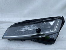 Laden Sie das Bild in den Galerie-Viewer, Frontscheinwerfer Skoda Superb III 3V1941015D LED Links Scheinwerfer Headlight