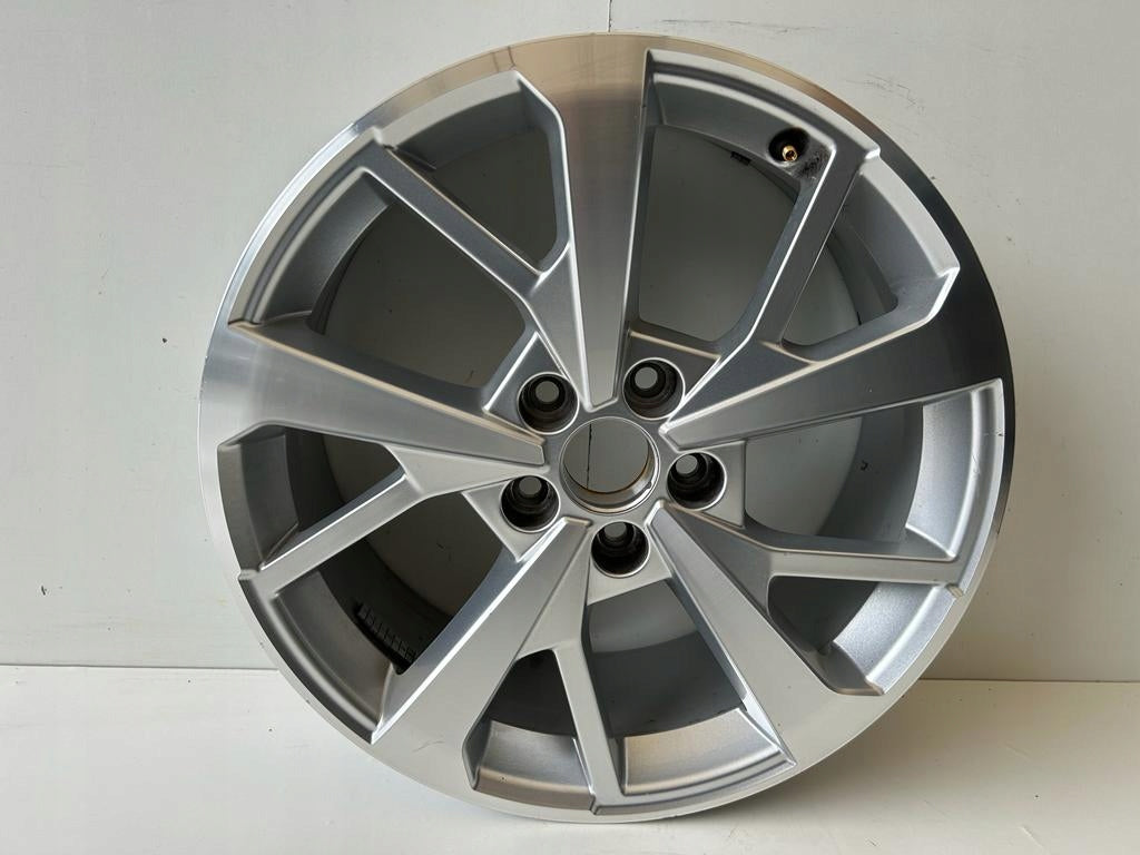 1x Alufelge 18 Zoll 7.0" 5x112 83A601025 Audi Q3 Rim Wheel