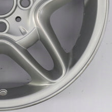 Laden Sie das Bild in den Galerie-Viewer, 1x Alufelge 16 Zoll 6.5&quot; 4x100 6768584 Mini R56 R50 Rim Wheel