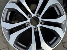 Laden Sie das Bild in den Galerie-Viewer, 1x Alufelge 17 Zoll 7.5" 5x112 36ET Glanz A2534010600 Mercedes-Benz Glc FEL5678765979xi
