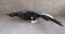 Laden Sie das Bild in den Galerie-Viewer, Frontscheinwerfer Toyota Chr 81110-YP280 LED Rechts Scheinwerfer Headlight SCH8269044049bd