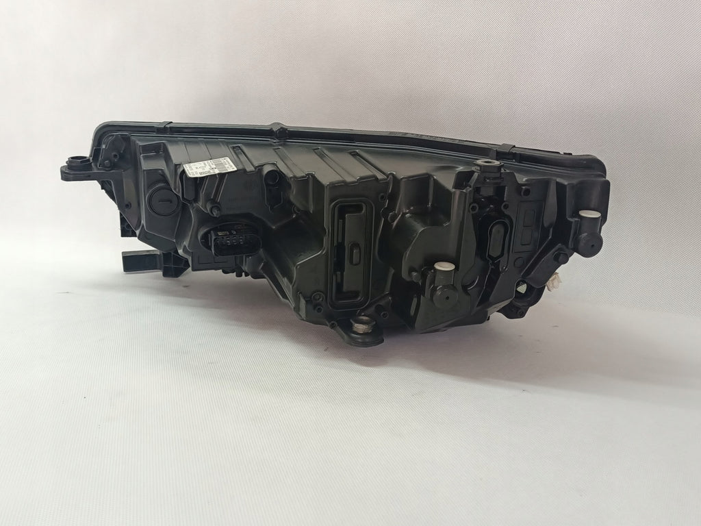 Frontscheinwerfer Skoda Octavia 5E4941016 Rechts Scheinwerfer Headlight SCH8138312523bm