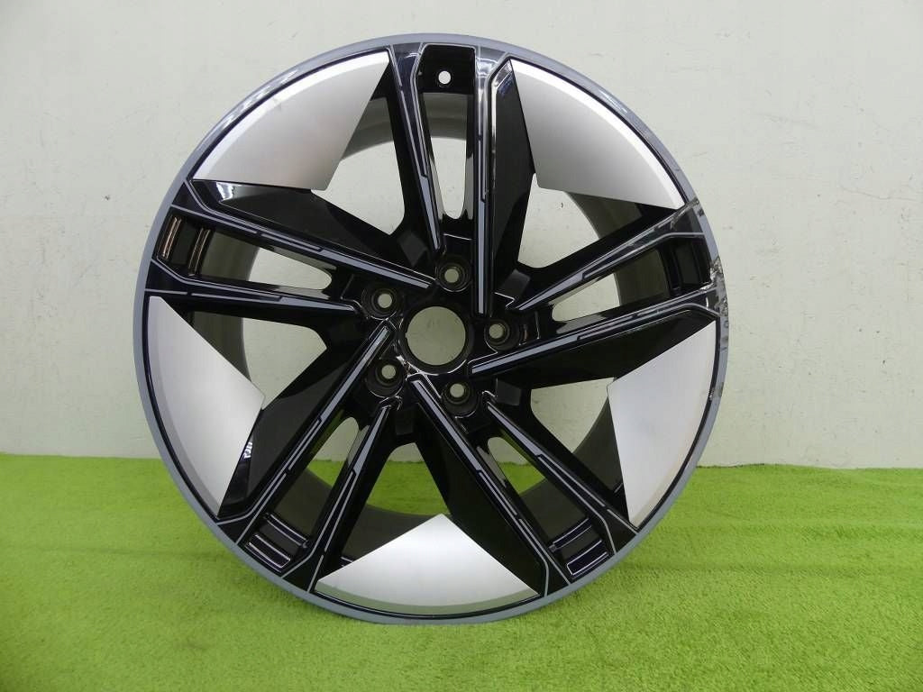 1x Alufelge 21 Zoll 11.5" 5x130 4J3601025M Audi E-Tron Gt Rim Wheel FEL6076730486qx