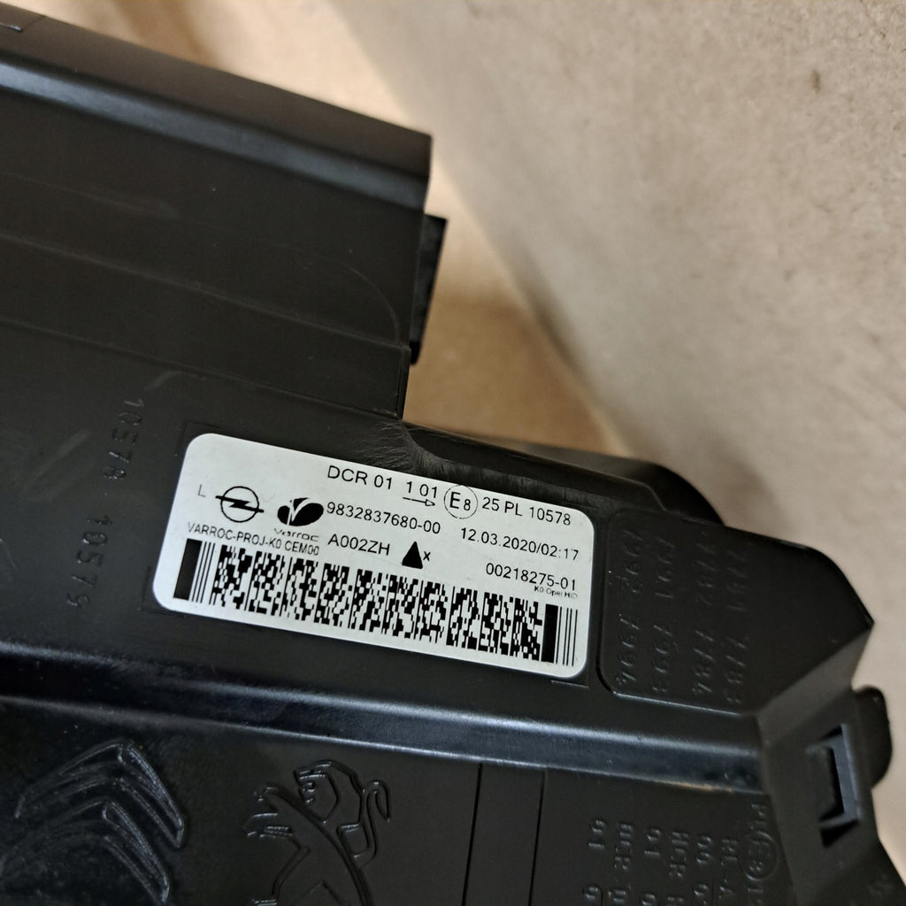 Frontscheinwerfer Opel Vivaro Zafira Life 9832837680 Bi-Xenon Links Headlight