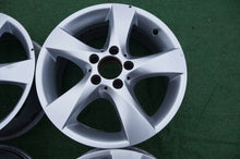 Laden Sie das Bild in den Galerie-Viewer, 4x Alufelge 17 Zoll 7.0" 5x112 51ET A4474012200 Mercedes-Benz Vito W447 FEL8433729733cr