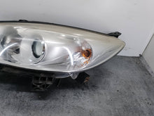 Laden Sie das Bild in den Galerie-Viewer, Frontscheinwerfer Mazda II Ein Stück (Rechts oder Links) Scheinwerfer Headlight