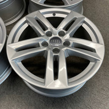 Laden Sie das Bild in den Galerie-Viewer, 4x Alufelge 17 Zoll 7.5" 5x112 38ET Glanz Schwarz 8W0601025K Audi A4 Rim Wheel FEL4905245058kn