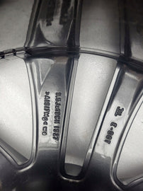 1x Alufelge 19 Zoll 9.5