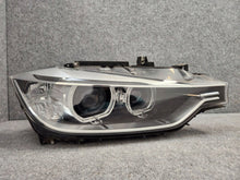 Laden Sie das Bild in den Galerie-Viewer, Frontscheinwerfer BMW 3 F30 F31 7259526 Xenon Rechts Scheinwerfer Headlight SCH2111682225xq