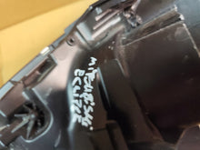Laden Sie das Bild in den Galerie-Viewer, Frontscheinwerfer Mitsubishi Eclipse Cross 548489421 Full LED Rechts Headlight