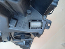 Laden Sie das Bild in den Galerie-Viewer, Frontscheinwerfer Opel Astra K 7963200000 39055000 LED Rechts Headlight